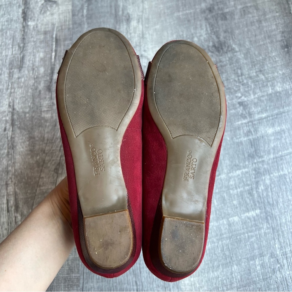 Franco Sarto Women’s Flats Burgundy Size 6 Buckle Detail - Picture 7 of 9